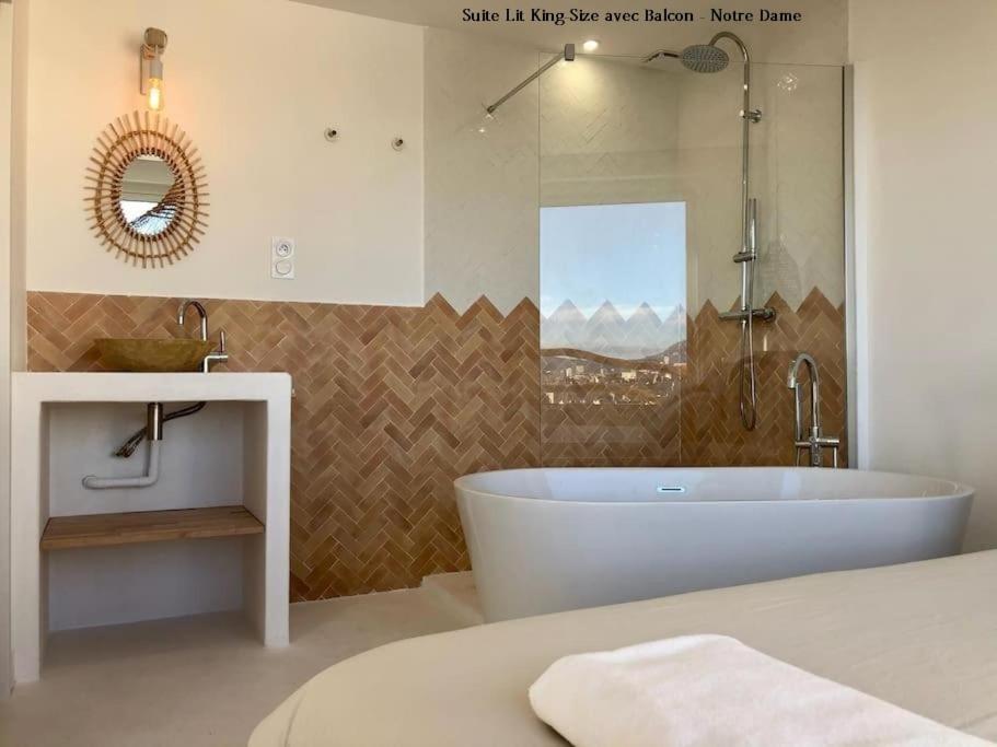 Lafrenchcasa Clandestina Appartement Marseilles Buitenkant foto
